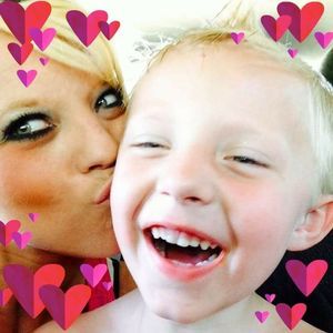 Meet your Posher, Sidni